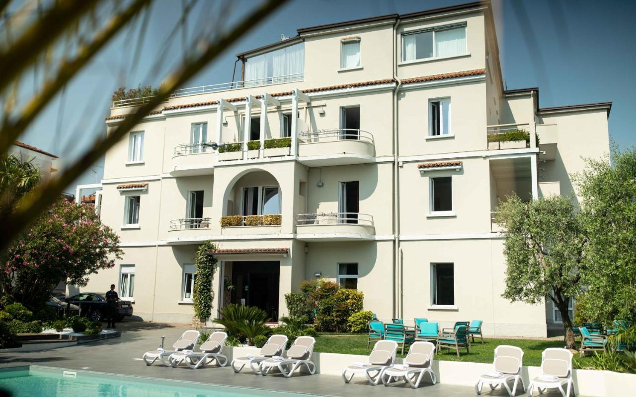 Hotel Benaco Desenzano del Garda Zewnętrze zdjęcie